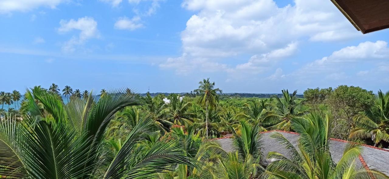 Lagoon Paradise Beach Resort Tangalle Ngoại thất bức ảnh