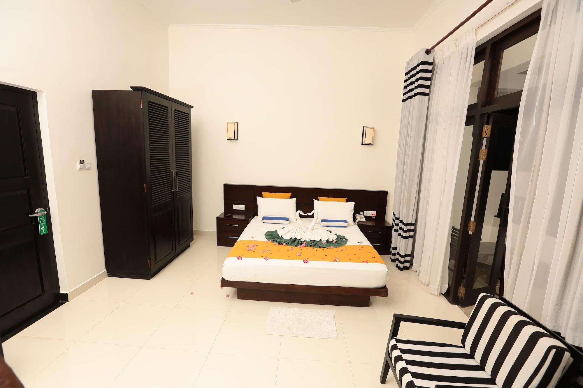 Lagoon Paradise Beach Resort Tangalle Ngoại thất bức ảnh
